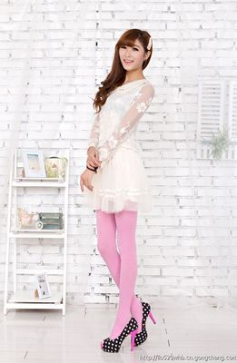 浦江打底褲拍攝 人民共攝商業產品拍照服務引領行業新標準